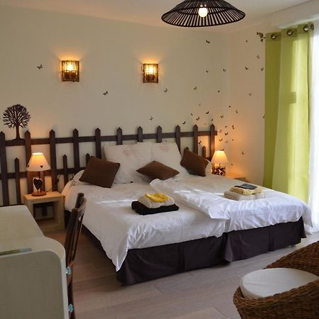 Bed and Breakfast Couette Et Cafe Creme Le Coudray Exterior foto