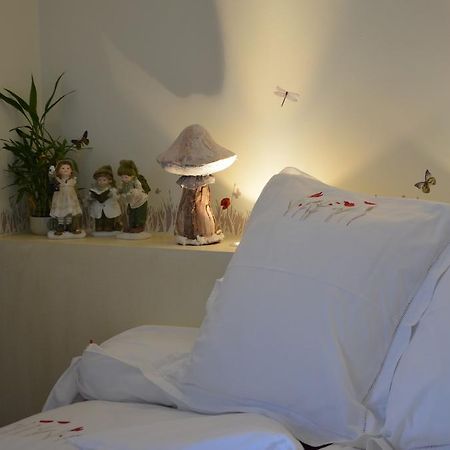 Bed and Breakfast Couette Et Cafe Creme Le Coudray Habitación foto