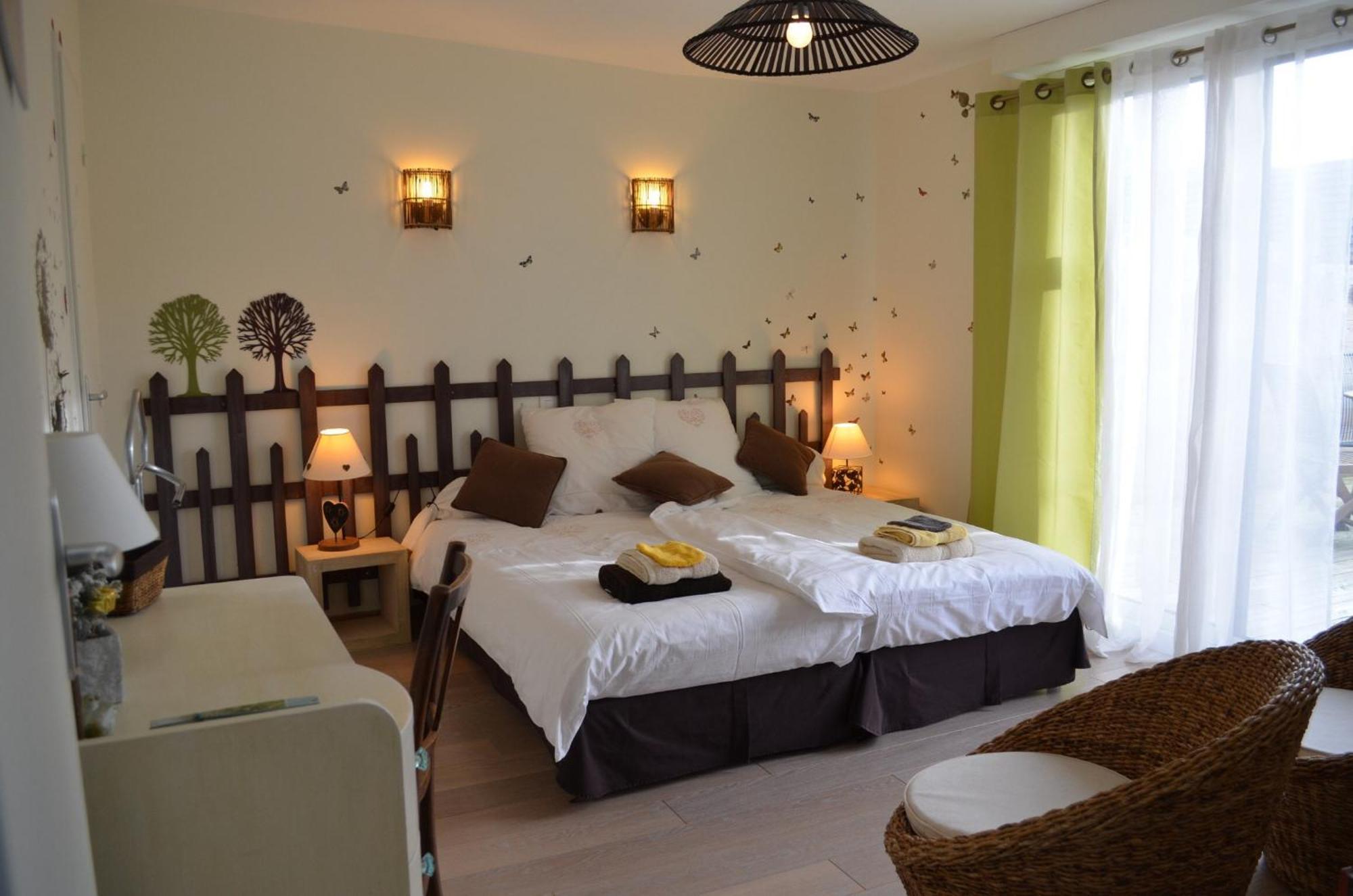 Bed and Breakfast Couette Et Cafe Creme Le Coudray Exterior foto