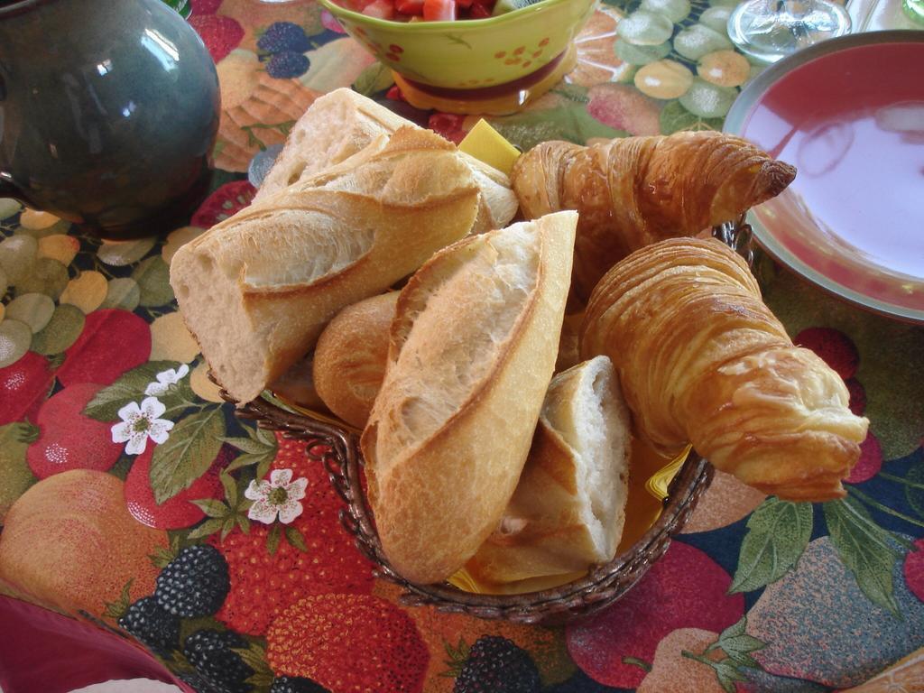 Bed and Breakfast Couette Et Cafe Creme Le Coudray Exterior foto