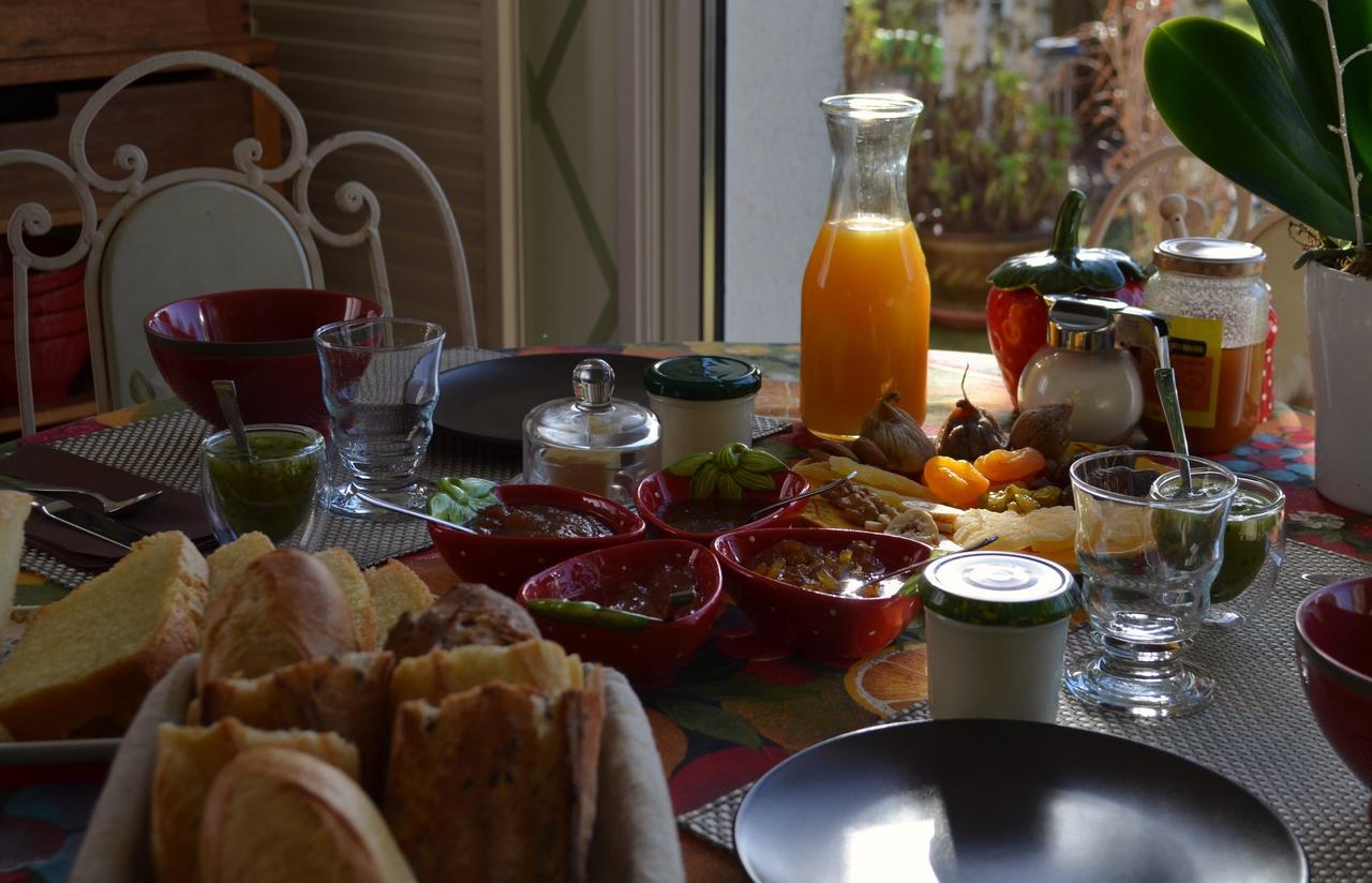 Bed and Breakfast Couette Et Cafe Creme Le Coudray Exterior foto